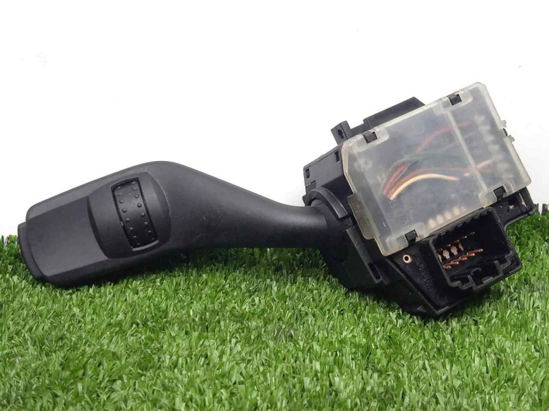 Recambio de mando limpia para ford focus berlina (cap) ambiente (d) referencia OEM IAM 4M5T17A553BD 12.PIN LIMPIA TRASERO