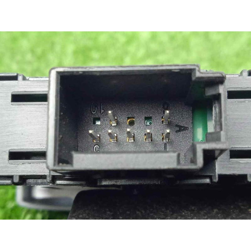 Recambio de interruptor para skoda fabia combi 1.4 tdi dpf referencia OEM IAM 6V1927238D-034985051  