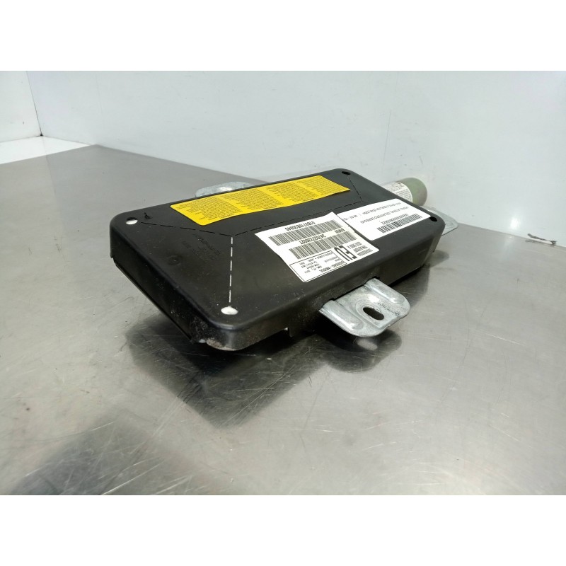 Recambio de airbag lateral delantero derecho para bmw serie 3 berlina (e46) 325xi referencia OEM IAM 30339880A-34703723002T  