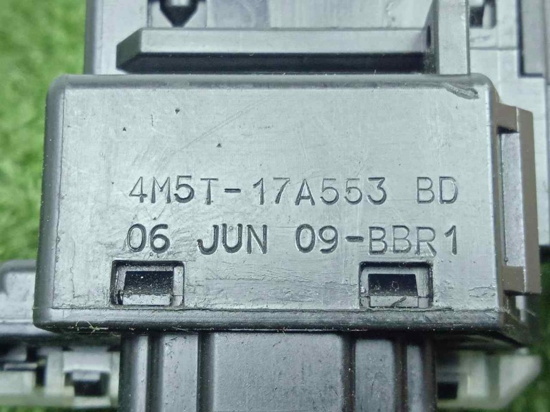 Recambio de mando limpia para ford focus berlina (cap) ambiente (d) referencia OEM IAM 4M5T17A553BD 12.PIN LIMPIA TRASERO