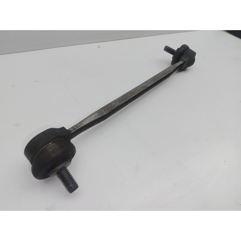 Recambio de bieleta estabilizadora delantera izquierda para volkswagen polo (6c1) 1.2 tsi referencia OEM IAM 6R0411315  