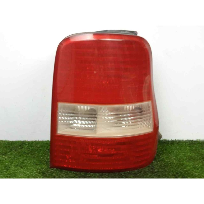 Recambio de piloto trasero derecho para kia carnival ii 2.9 crdi cat referencia OEM IAM SINREFERENCIA 02-06 