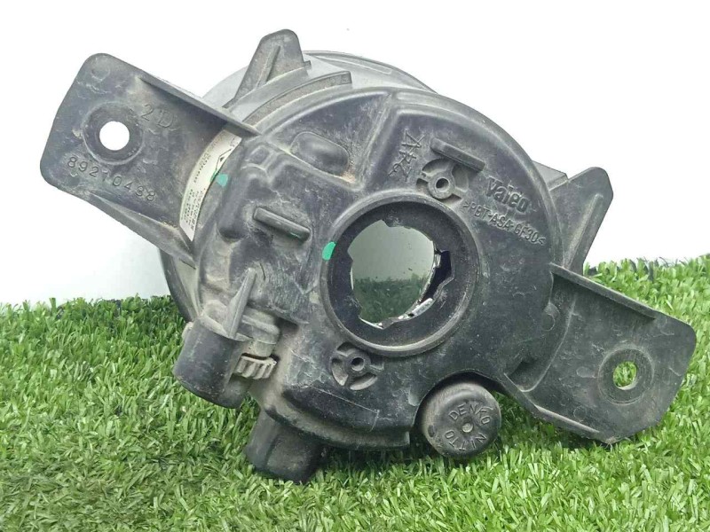 Recambio de faro antiniebla derecho para nissan primera berlina (p12) 1.6 cat referencia OEM IAM   