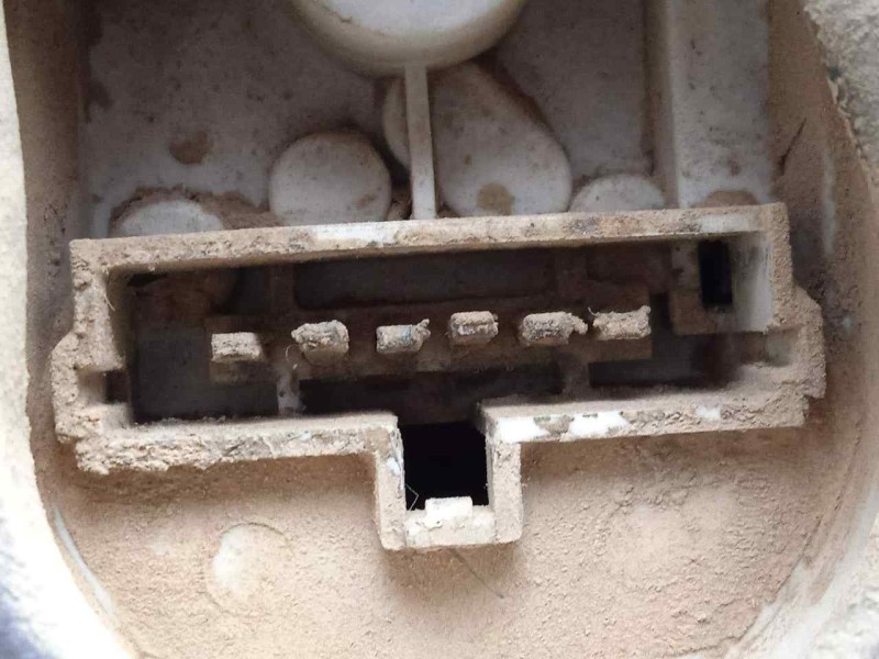 Recambio de piloto trasero derecho para renault espace (j63) 2.1 turbodiesel referencia OEM IAM  92-96 