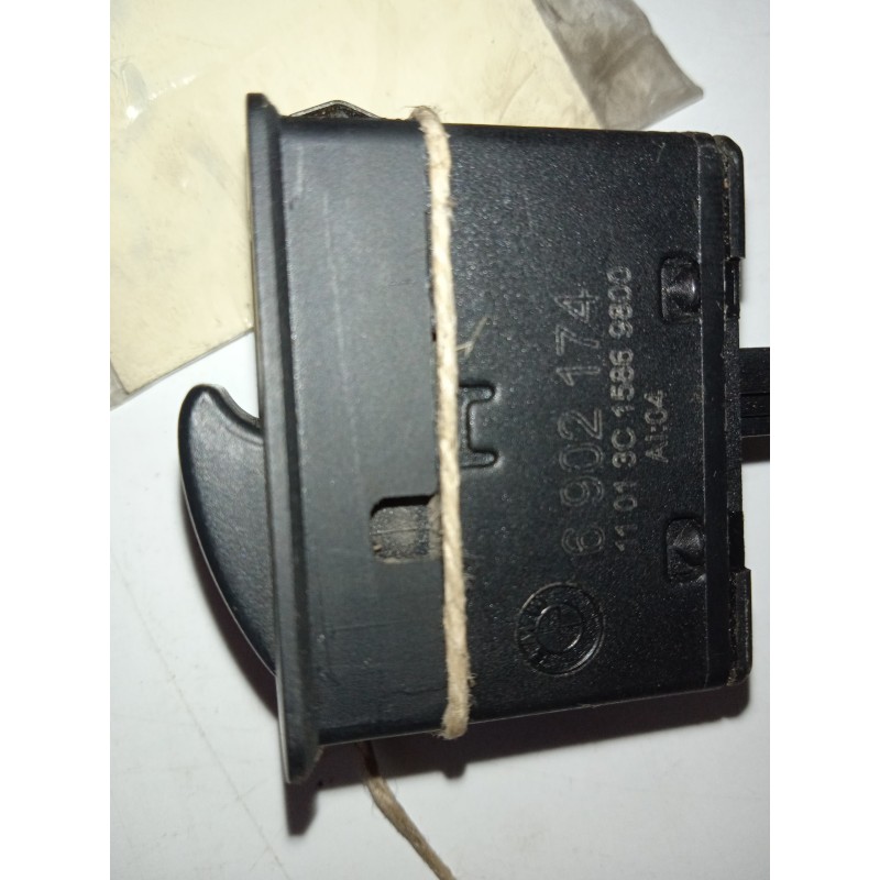 Recambio de mando elevalunas trasero izquierdo para bmw serie 3 berlina (e46) 325xi referencia OEM IAM 6902174  