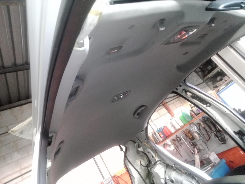 Recambio de techo interior para kia rio 1.2 cat referencia OEM IAM   