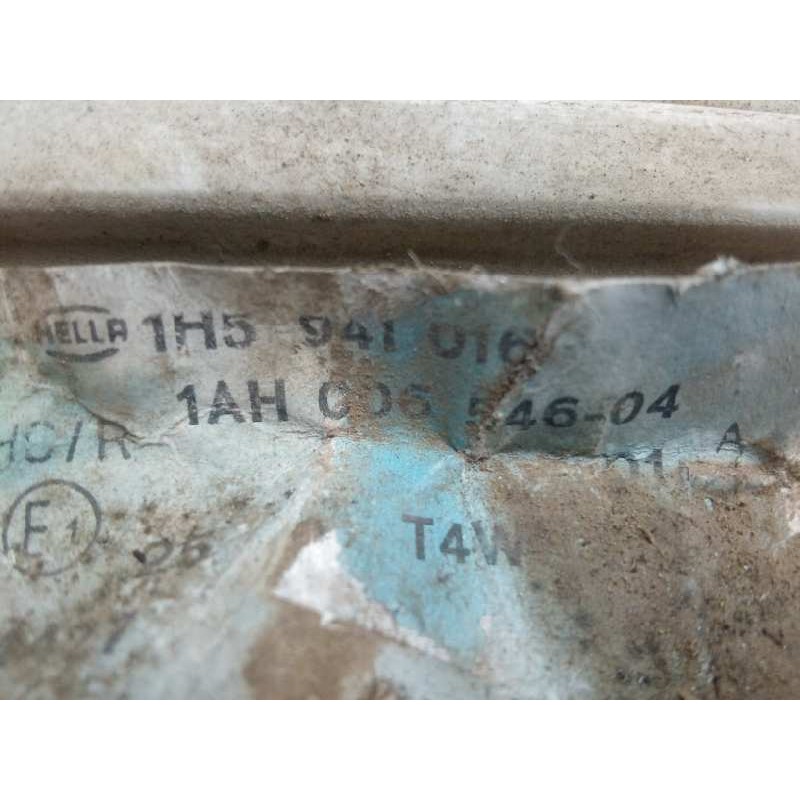 Recambio de faro derecho para volkswagen vento (1h2) 1.8 referencia OEM IAM 1H5941016  