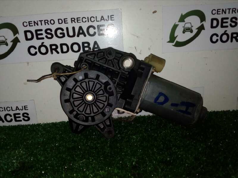 Recambio de motor elevalunas delantero izquierdo para renault megane i fase 2 classic (la..) 1.4 16v referencia OEM IAM 01308217