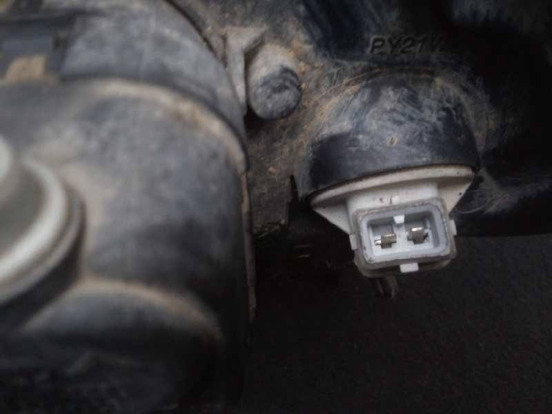 Recambio de faro derecho para citroën saxo 1.5 diesel referencia OEM IAM  2.SERIE CON.TARAS