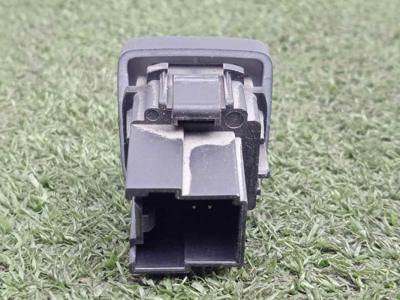 Recambio de interruptor para ford ranger (tke) 2.0 tdci panther cat referencia OEM IAM EB3T13D756AB  