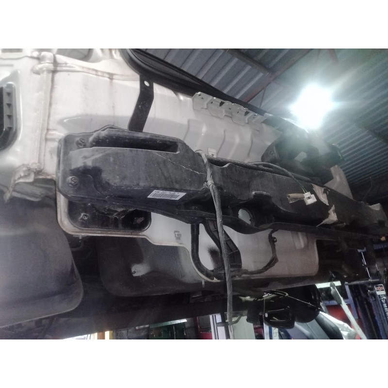 Recambio de refuerzo paragolpes trasero para kia rio 1.2 cat referencia OEM IAM   