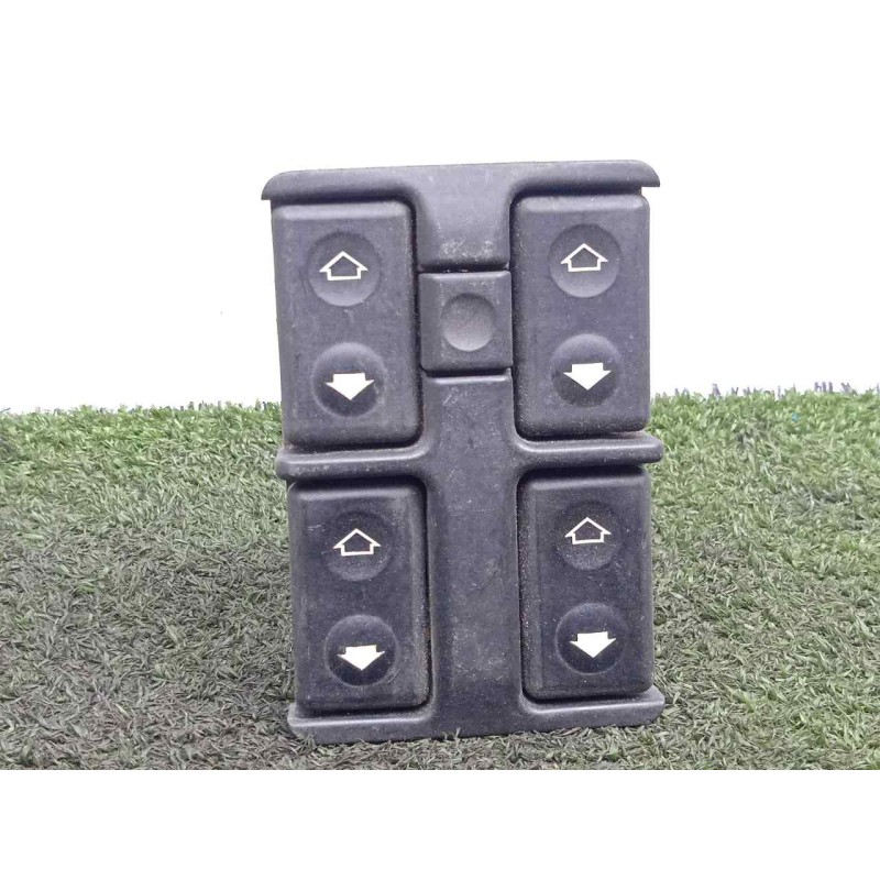 Recambio de mando elevalunas delantero izquierdo para bmw serie 5 berlina (e34) 2.5 cat referencia OEM IAM   