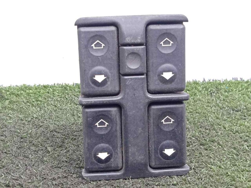 Recambio de mando elevalunas delantero izquierdo para bmw serie 5 berlina (e34) 2.5 cat referencia OEM IAM   