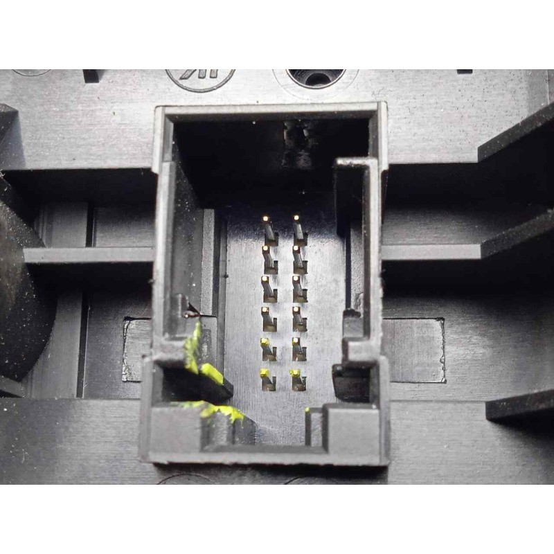 Recambio de interruptor luces para opel zafira b 1.8 16v referencia OEM IAM 13205863 1.ANTINIEBLA 