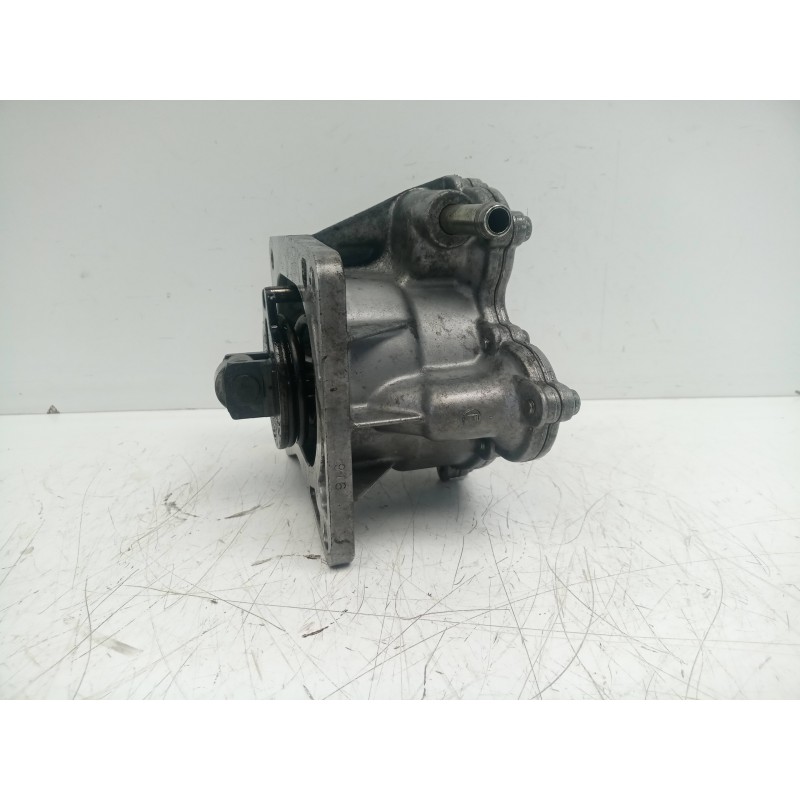 Recambio de depresor freno / bomba vacio para toyota avensis berlina (t 22) 2.0 turbodiesel cat referencia OEM IAM   NO TIENE RE