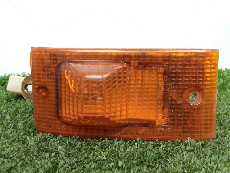 Recambio de piloto lateral izquierdo para nissan vanette (c 220) 2.0 diesel referencia OEM IAM   