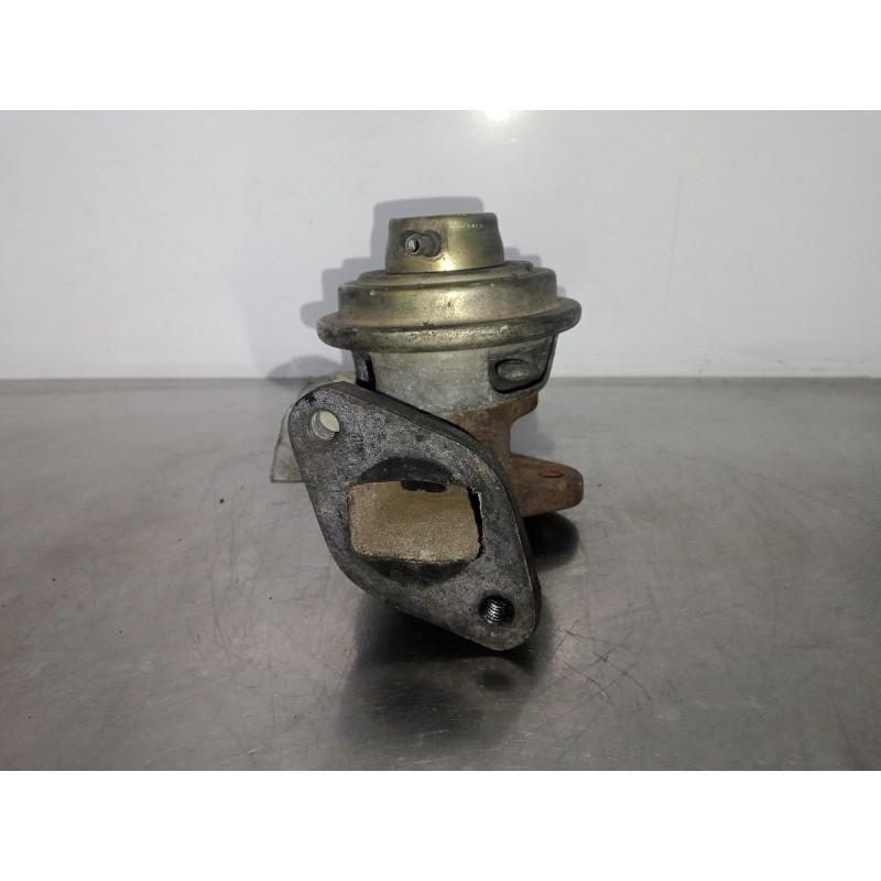Recambio de valvula egr para nissan terrano/terrano.ii (r20) 2.7 turbodiesel referencia OEM IAM 72218000 CARBUREIBAR 