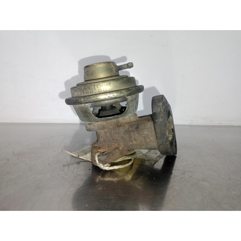 Recambio de valvula egr para nissan terrano/terrano.ii (r20) 2.7 turbodiesel referencia OEM IAM 72218000 CARBUREIBAR 