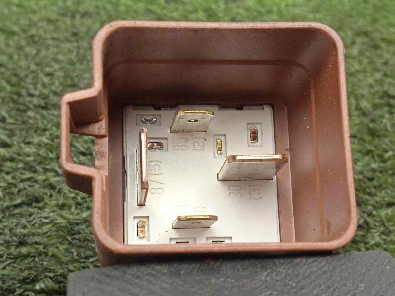 Recambio de rele para citroën c5 berlina 1.6 16v hdi fap referencia OEM IAM 17325003001 ELECTROVENTILADOR 