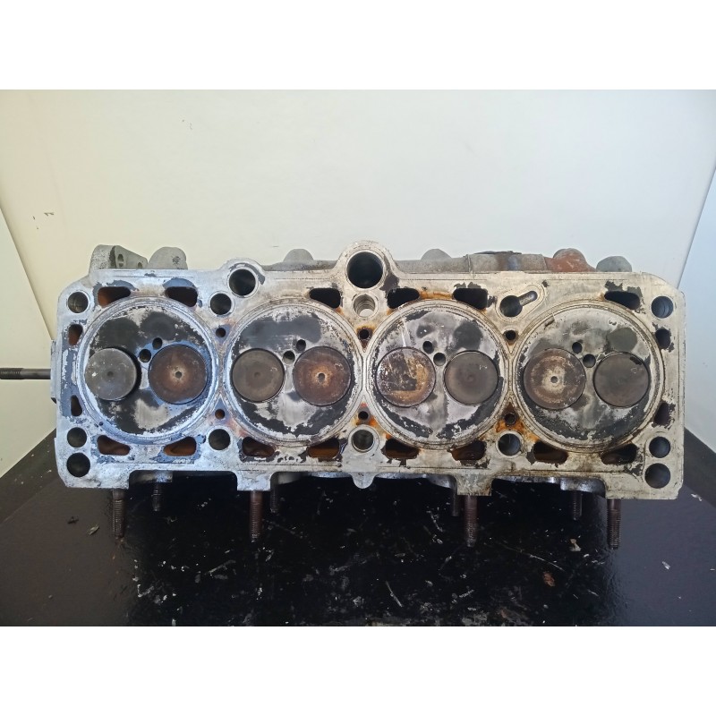 Recambio de culata para volkswagen polo classic (6v2) 1.9 sdi referencia OEM IAM 028103374H  