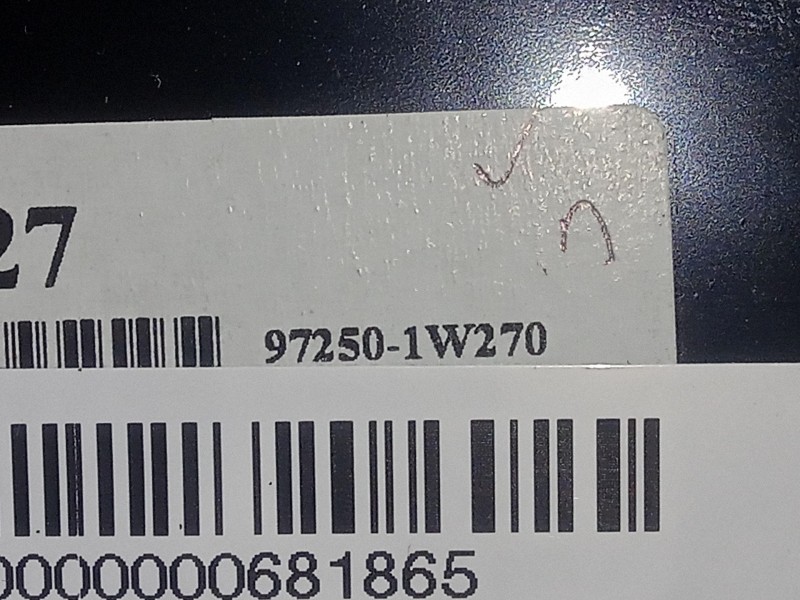 Recambio de mando climatizador para kia rio 1.2 cat referencia OEM IAM 972501W270 3.CONECTORES 