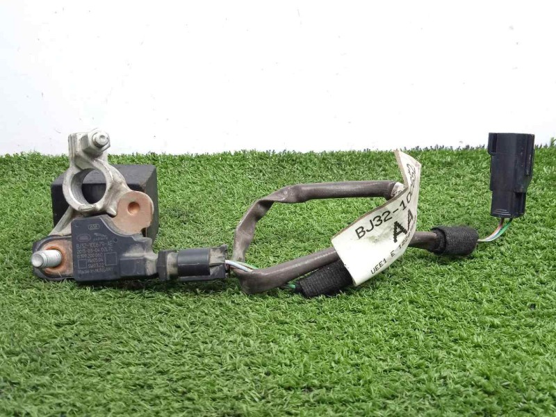 Recambio de sensor para land rover evoque 2.2 td4 cat referencia OEM IAM BJ3210C679AE BORNE BATERIA 