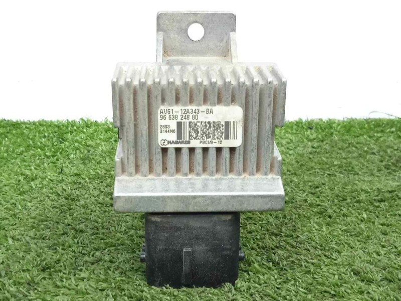 Recambio de caja precalentamiento para citroën c5 berlina 2.0 hdi fap cat (rh02 / dw10cted4) referencia OEM IAM 9663824880-AV611