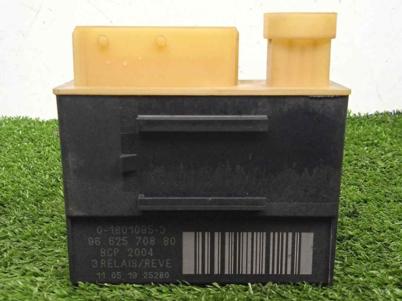 Recambio de caja precalentamiento para peugeot 308 sw referencia OEM IAM 9662570880-018010953  