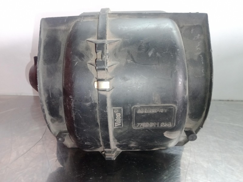 Recambio de ventilador calefaccion para renault clio ii fase i (b/cbo) referencia OEM IAM 7700811864  
