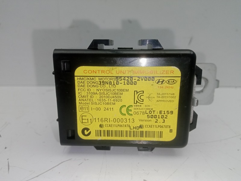 Recambio de centralita inmovilizador para kia rio 1.2 cat referencia OEM IAM 954202V000-39N8101000  
