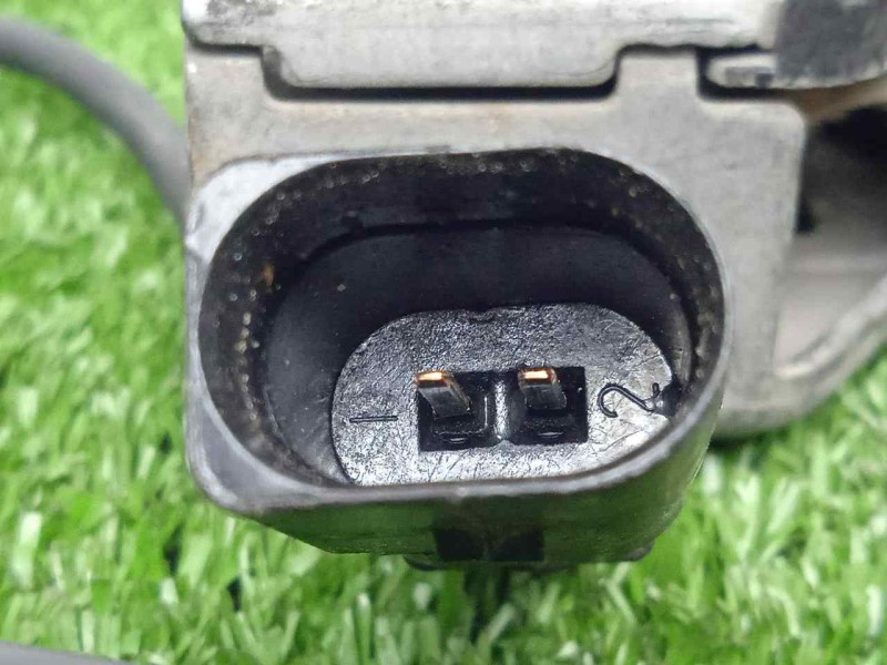 Recambio de cerradura capot para skoda fabia combi 1.4 tdi dpf referencia OEM IAM 6V0823509D  