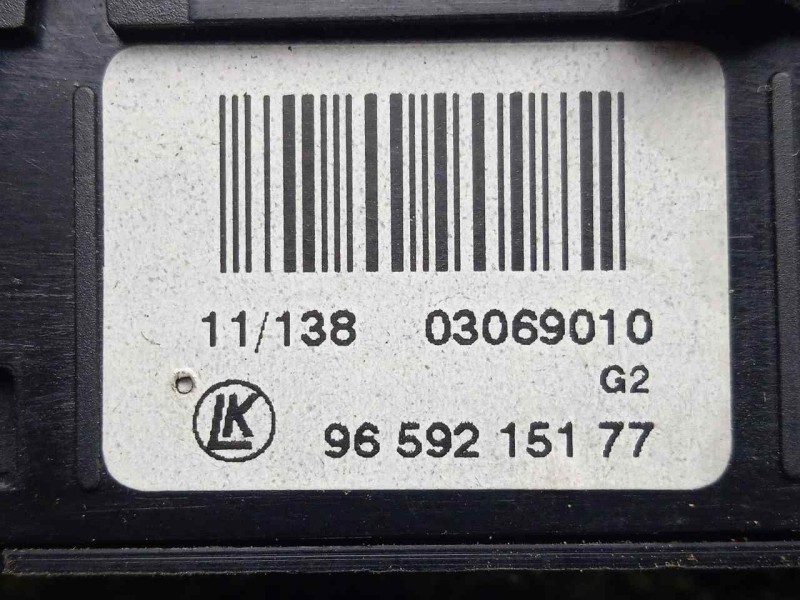 Recambio de warning para peugeot 308 sw referencia OEM IAM 9659215177  
