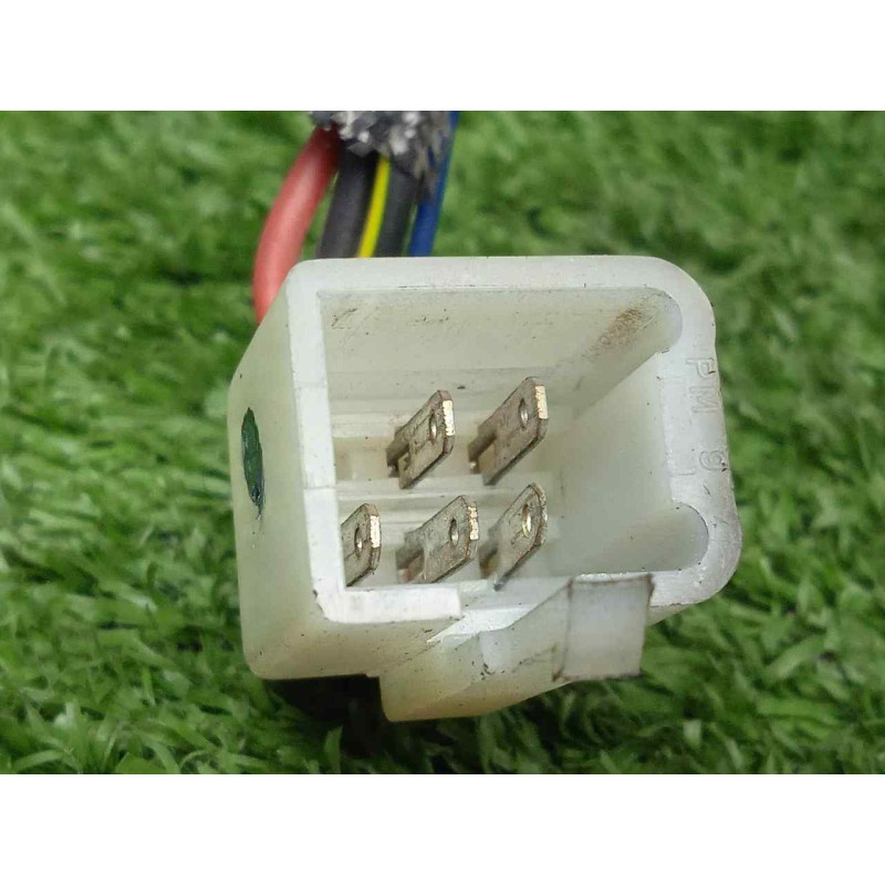 Recambio de faro derecho para peugeot satelis ii 125 referencia OEM IAM SINREFERENCIA  