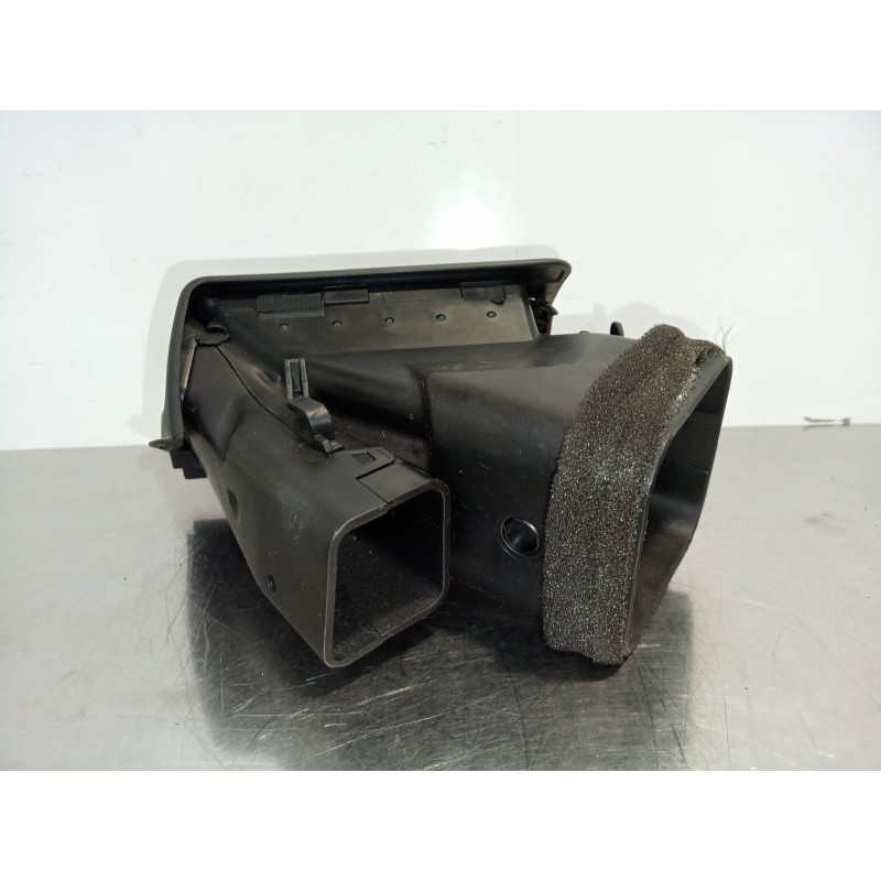 Recambio de rejilla aireadora para bmw serie 3 berlina (e46) 325xi referencia OEM IAM 64228361898  