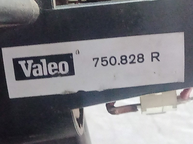 Recambio de motor calefaccion para alfa romeo 33 berlina referencia OEM IAM 750828R  