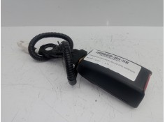 Recambio de enganche cinturon delantero derecho para kia rio 1.2 cat referencia OEM IAM 888401W000HU 2.PINES 