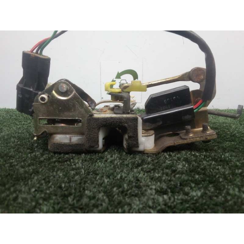 Recambio de cerradura puerta delantera izquierda para mitsubishi galloper (hyundai) 2.5 turbodiesel referencia OEM IAM  3.PUERTA