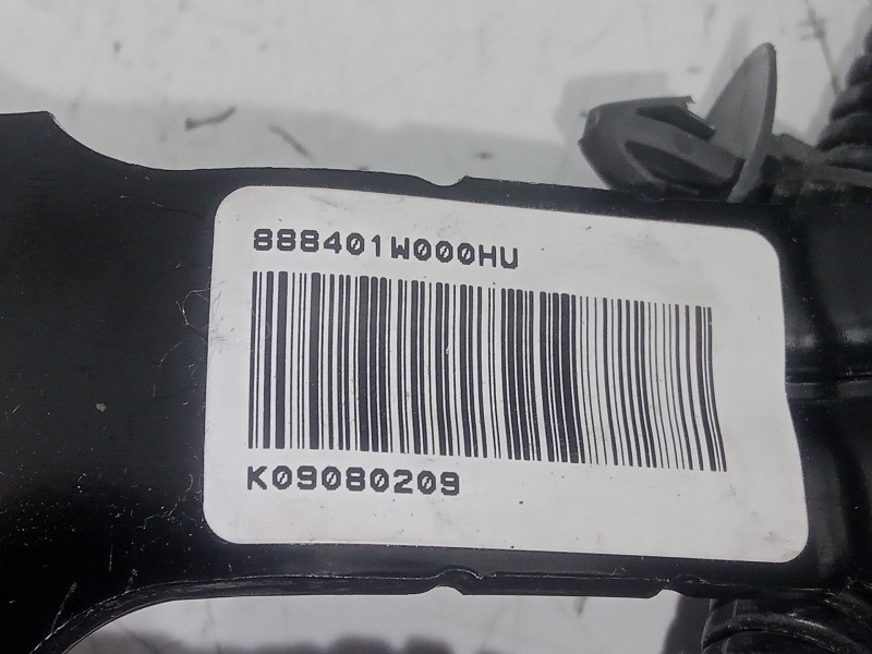 Recambio de enganche cinturon delantero derecho para kia rio 1.2 cat referencia OEM IAM 888401W000HU 2.PINES 