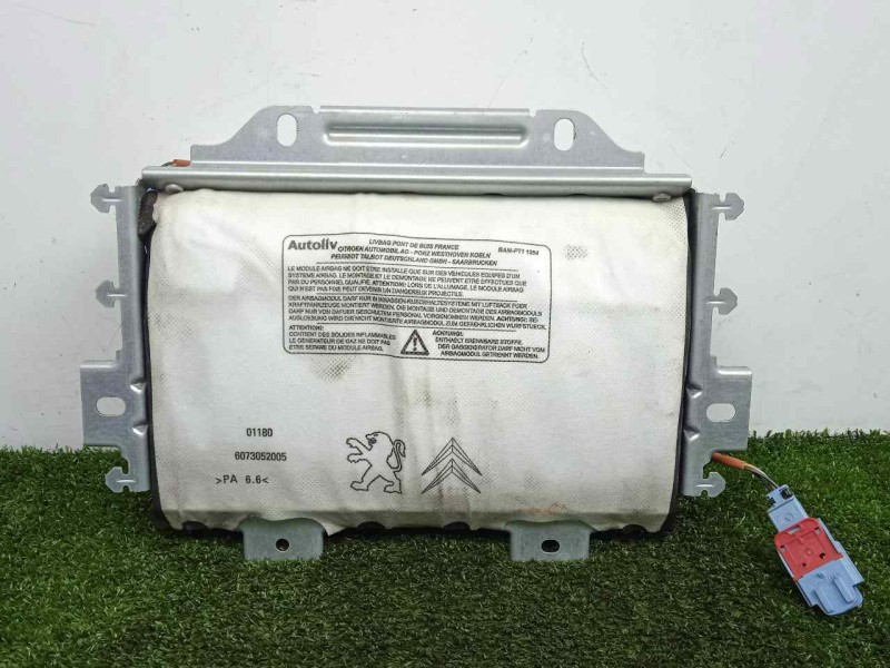 Recambio de airbag delantero derecho para peugeot 308 sw referencia OEM IAM 9681466680-11051115  