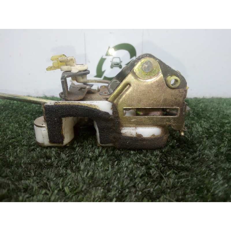 Recambio de cerradura puerta delantera derecha para mitsubishi galloper (hyundai) 2.5 turbodiesel referencia OEM IAM  3.PUERTAS 