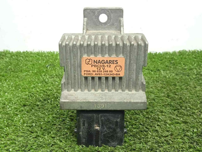 Recambio de rele para peugeot 308 sw referencia OEM IAM 9663824880  