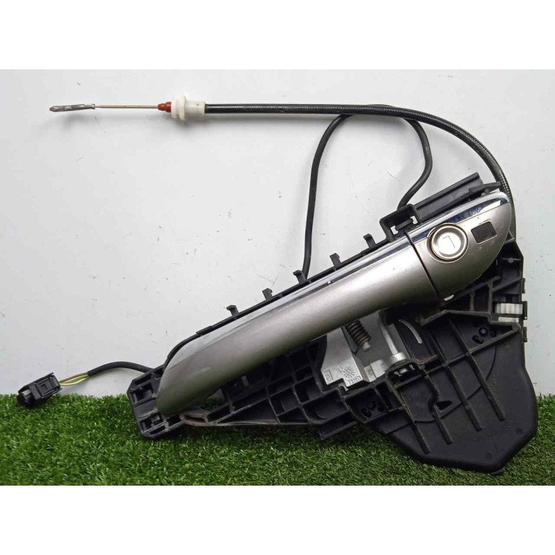 Recambio de maneta exterior delantera izquierda para mercedes-benz clase r (w251) 3.0 cdi cat referencia OEM IAM A2517600334 CRO