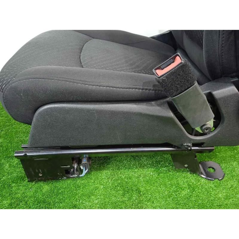 Recambio de asiento delantero derecho para fiat freemont (345) 2.0 16v multijet cat referencia OEM IAM   TELA