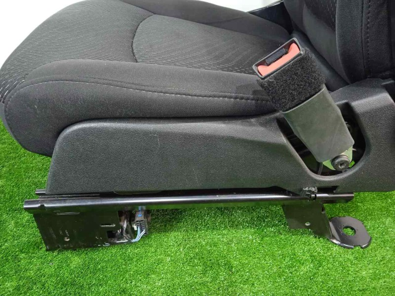 Recambio de asiento delantero derecho para fiat freemont (345) 2.0 16v multijet cat referencia OEM IAM   TELA