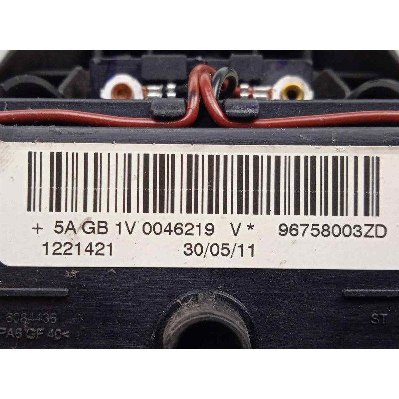 Recambio de airbag delantero izquierdo para peugeot 308 sw referencia OEM IAM 96758003ZD  