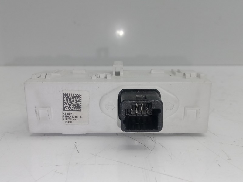 Recambio de modulo electronico para renault clio iv 1.2 16v referencia OEM IAM 248804435R-248804435RA  