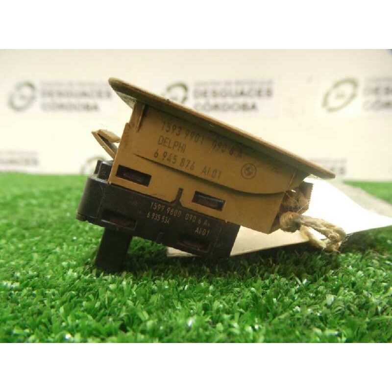 Recambio de mando elevalunas trasero izquierdo para bmw serie 3 berlina (e90) 2.0 cat referencia OEM IAM 159399019906A-6945876 D