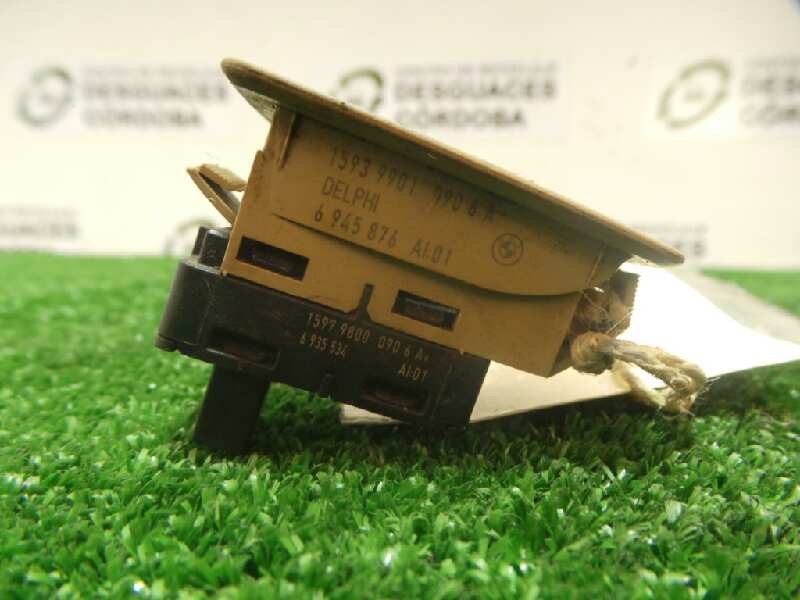 Recambio de mando elevalunas trasero izquierdo para bmw serie 3 berlina (e90) 2.0 cat referencia OEM IAM 159399019906A-6945876 D