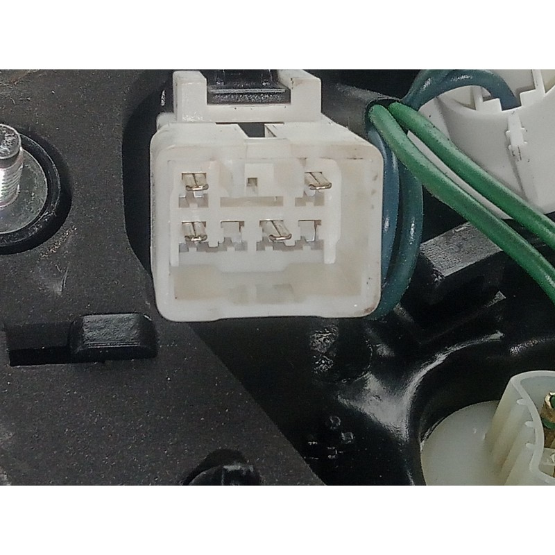 Recambio de piloto trasero izquierdo interior para kia rio 1.2 cat referencia OEM IAM 924031W2  