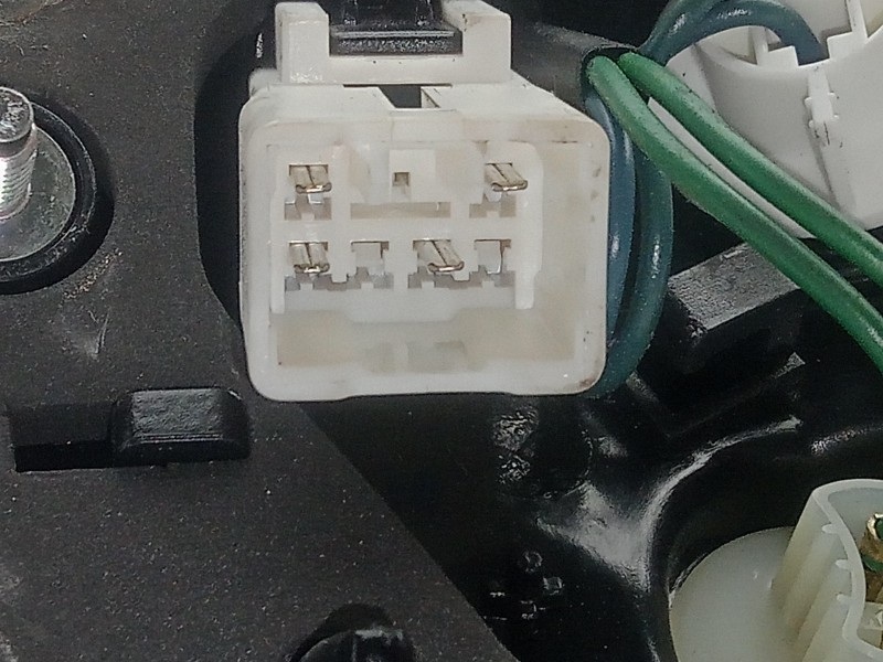 Recambio de piloto trasero izquierdo interior para kia rio 1.2 cat referencia OEM IAM 924031W2  